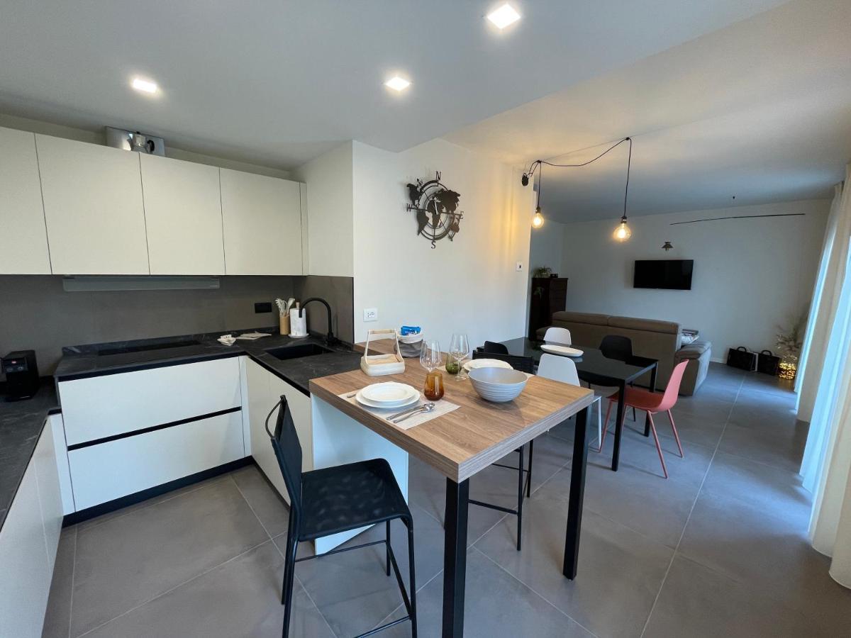 Lucia Holiday Apartments Lazise Dış mekan fotoğraf