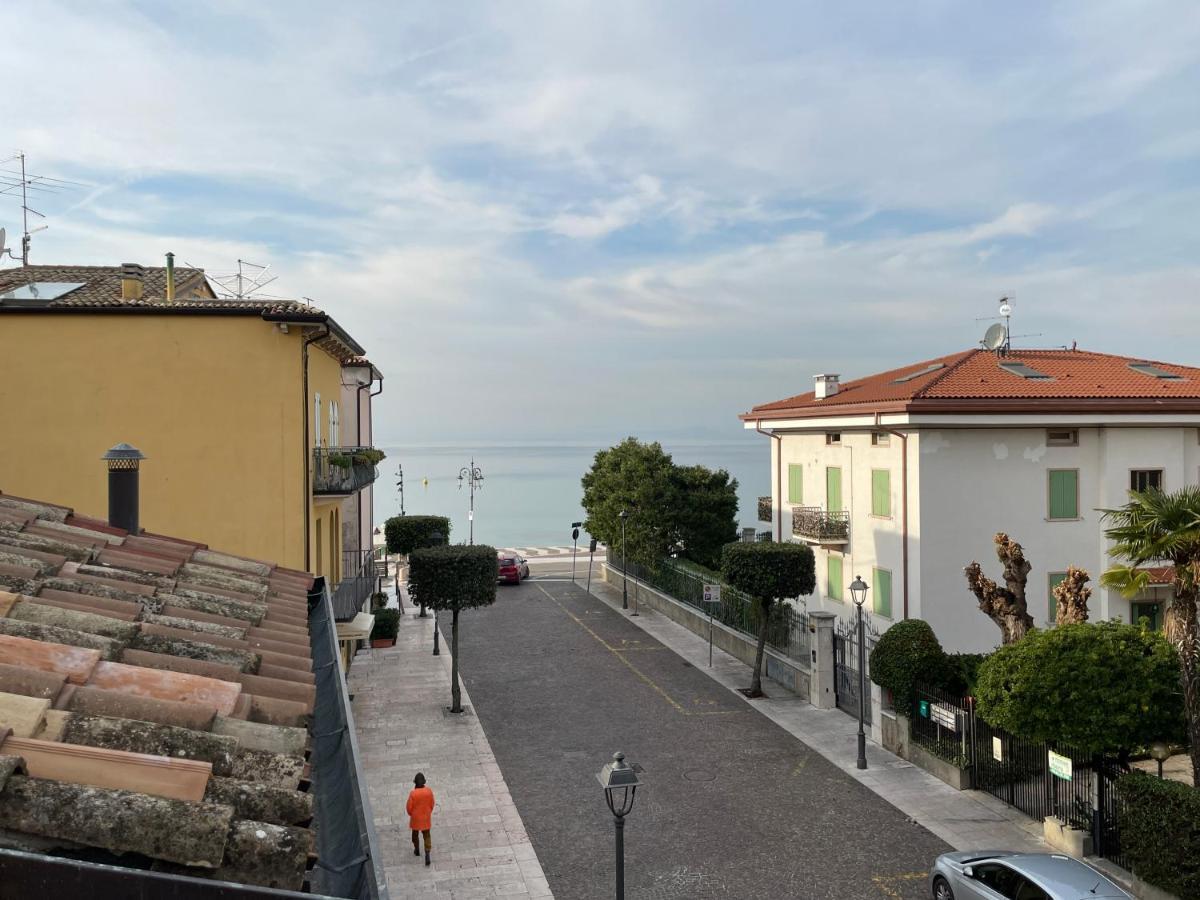 Lucia Holiday Apartments Lazise Dış mekan fotoğraf