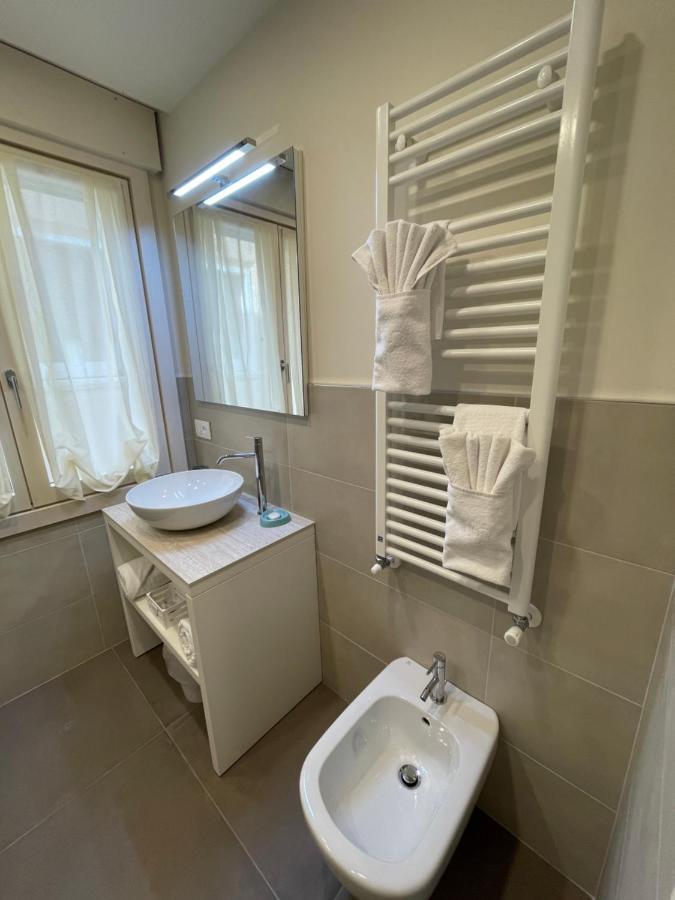 Lucia Holiday Apartments Lazise Dış mekan fotoğraf