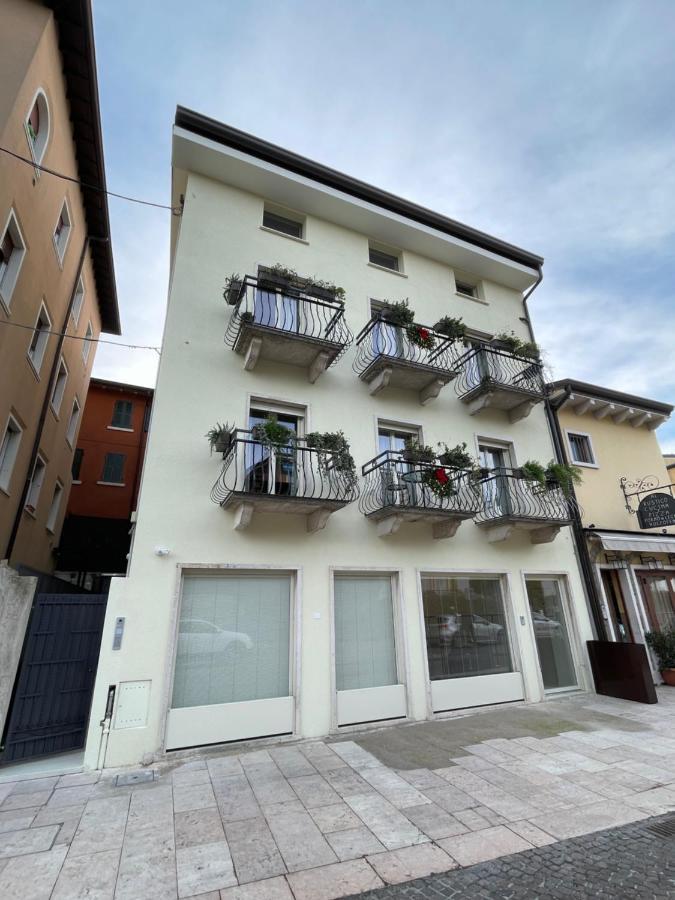 Lucia Holiday Apartments Lazise Dış mekan fotoğraf