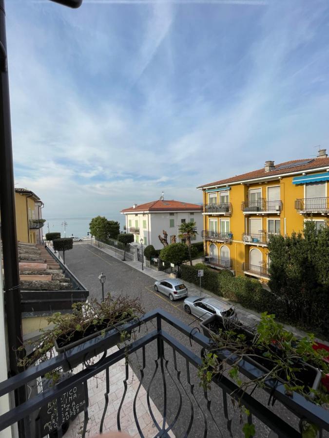 Lucia Holiday Apartments Lazise Dış mekan fotoğraf