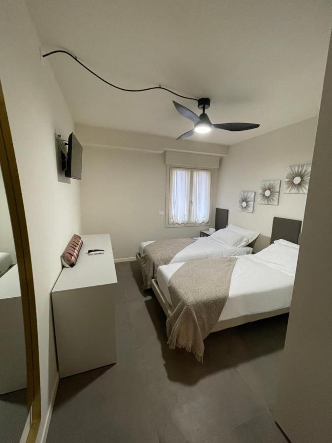 Lucia Holiday Apartments Lazise Dış mekan fotoğraf