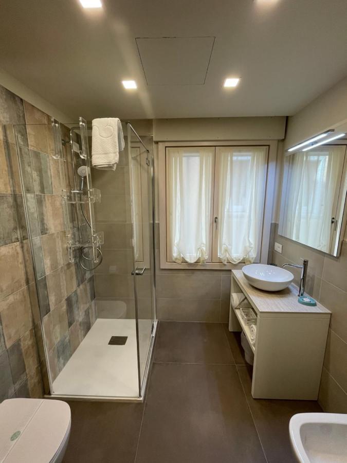 Lucia Holiday Apartments Lazise Dış mekan fotoğraf
